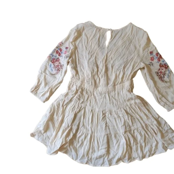 !!!SOLD!!! Audrey Parks Francesca's Embroidered Baby Doll Boho Mini Dress Cream - Picture 2 of 11